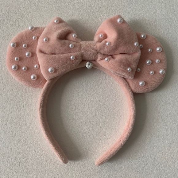 Pink & White Pearl Minnie Ears - Picture 1 of 1